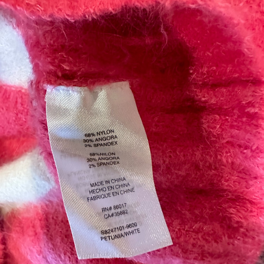 Bebe - Picture 6 of 7